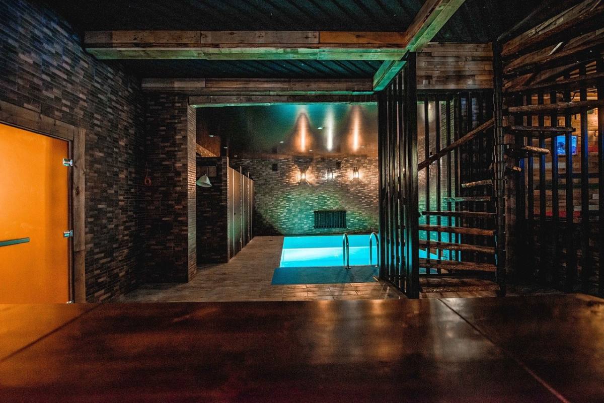 LOFT HOUSE