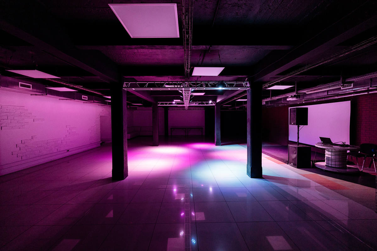 Loft-Hall Viva