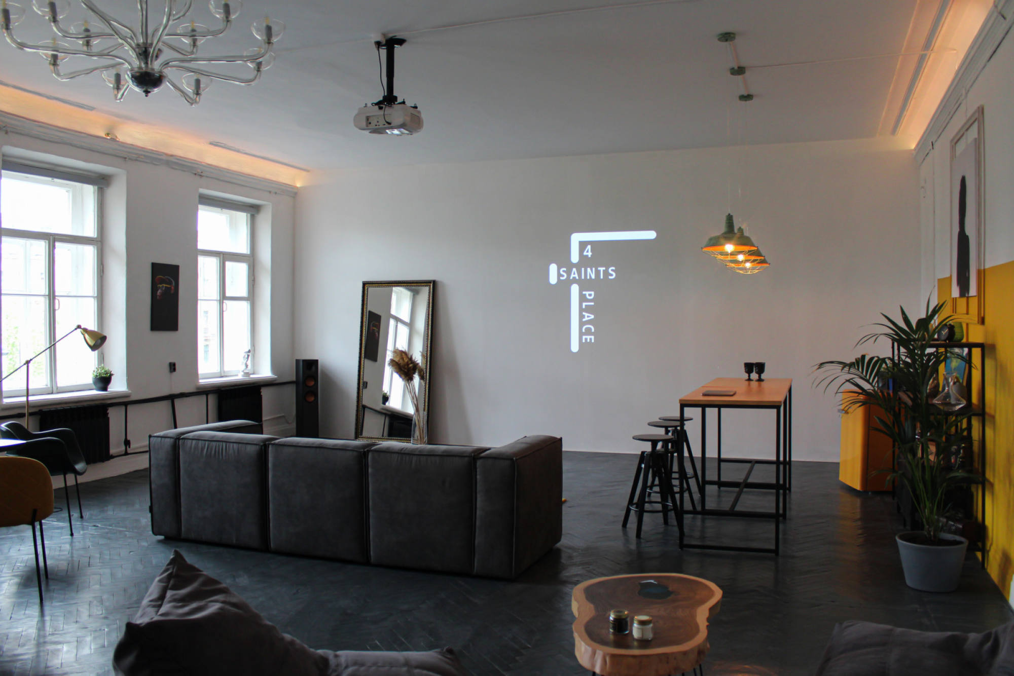 4SaintsPlace - TRUBA LOFT