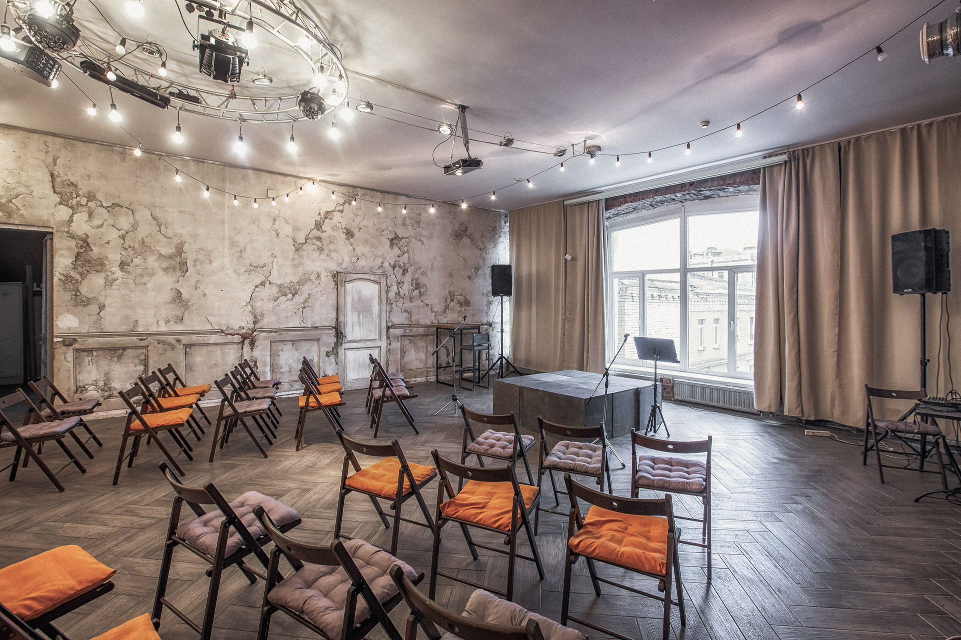 Loft Фарфор - Малый Ежик в тумане