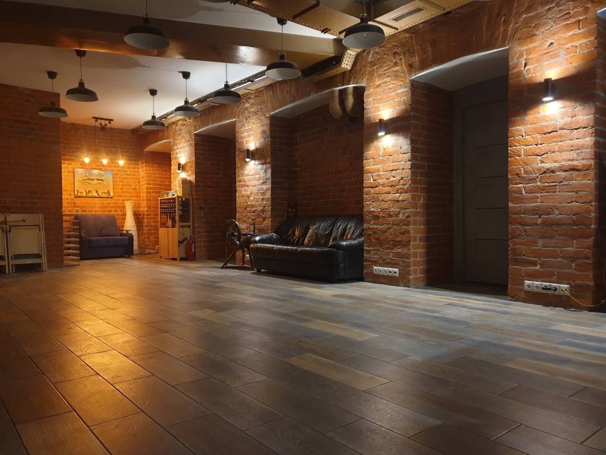 Artmona Loft - ArtMona Conference and Study Hall