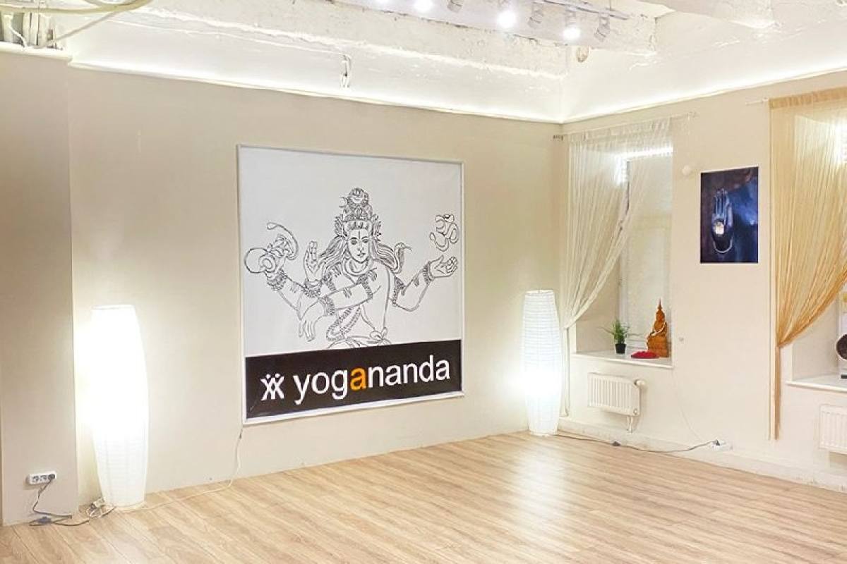 Ananda Yoga Center - Зал/Лофт для тренингов, лекций, семинаров и практик.